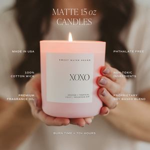 XOXO 15 oz Soy Candle